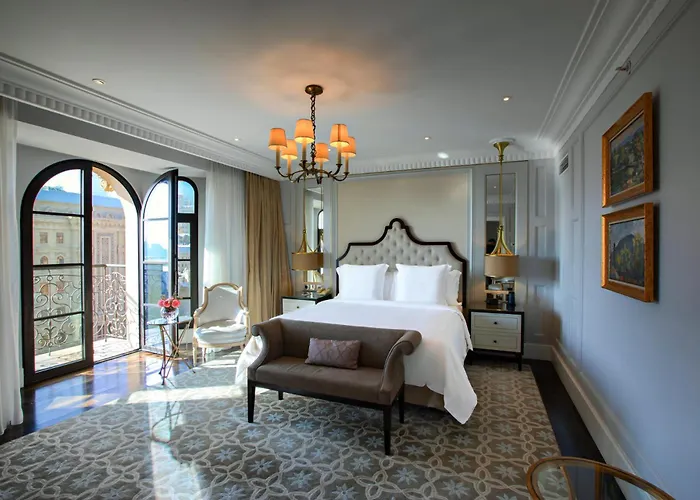 Four Seasons Hotel Baku