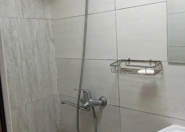 Buraq Hotel Main Nizami Street